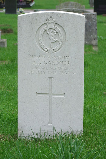 Grave of Signalman Gardner
